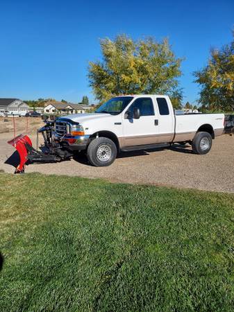 Photo Ford f250 4x4 extra cab lariat and plow - $14,000 (Kimberly)