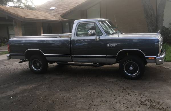 CLASSIC 1988 DODGE W100 4X4 PU TRUCK SWEET!!! - $10500 (286 EL CAMIO ...