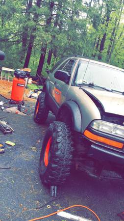 2001 chevy blazer lifted