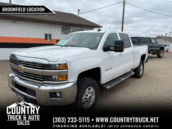 Photo 2018 Chevy 2500 HD Crew Cab 4x4 6.0 Liter 6.5 Ft Bed - $21,988 (Country Truck  Auto)