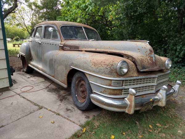 Photo 1946 Chrysler New Yorker - $5,000 (Bel Aire)