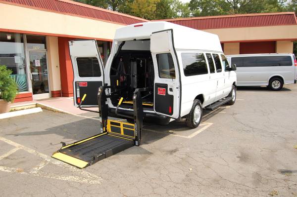 handicapped accessible vans near me