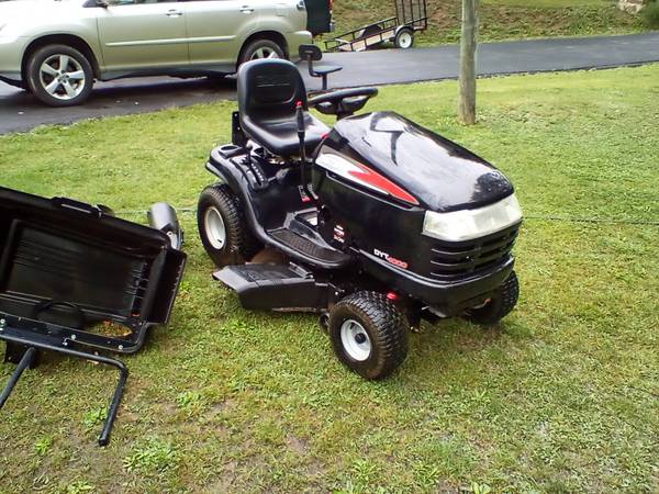 Craftsman Dyt 4000 Riding Mower With Bagger $600 