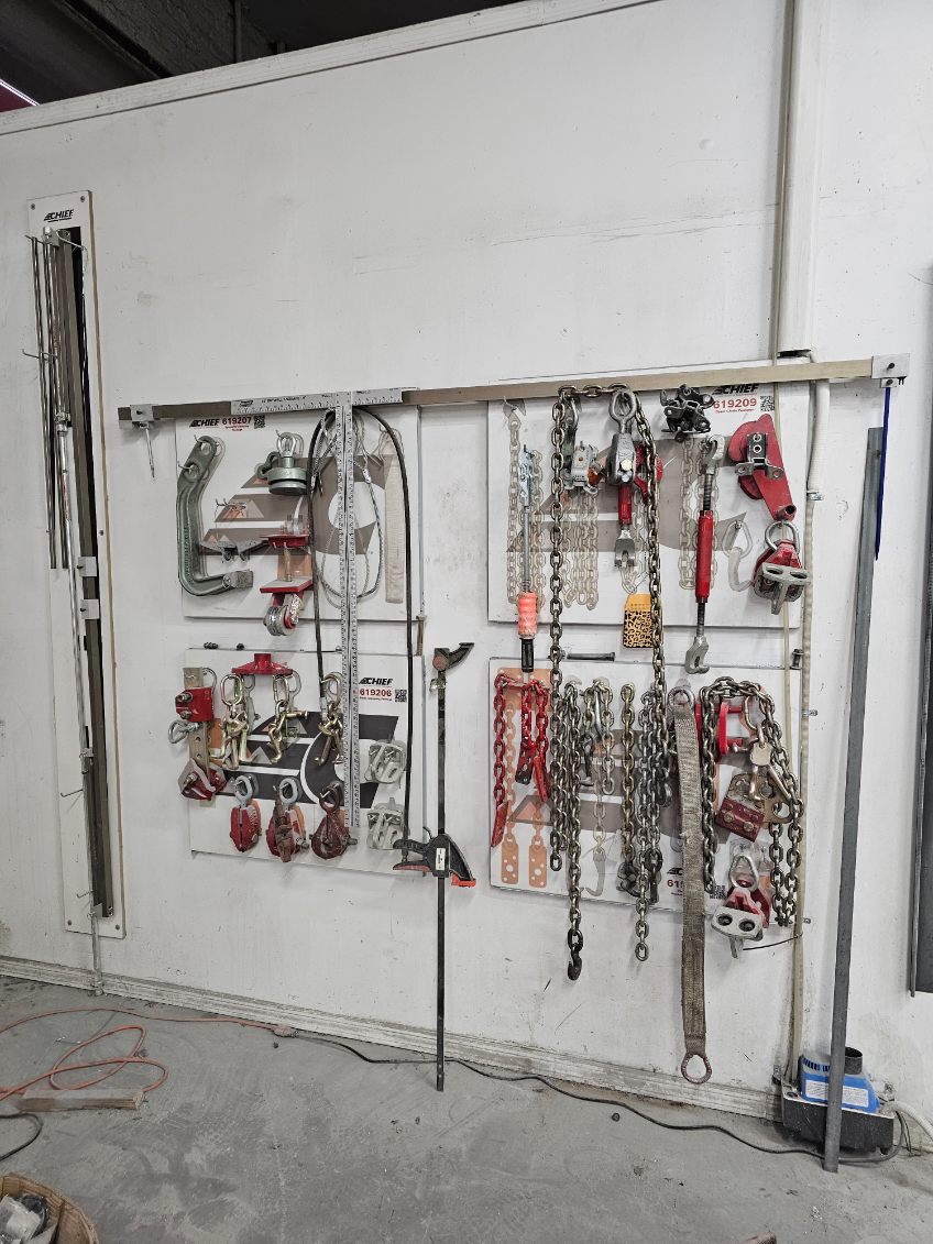 Chief collision -LASER LOCK MAPPING MESURING SYSTEMS and Chief Impulse ...