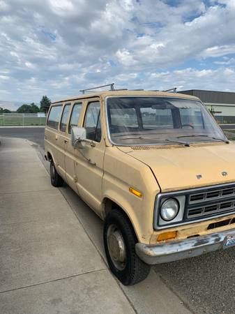 Photo 1973 Ford Van - $1,200 (Ellensburg)