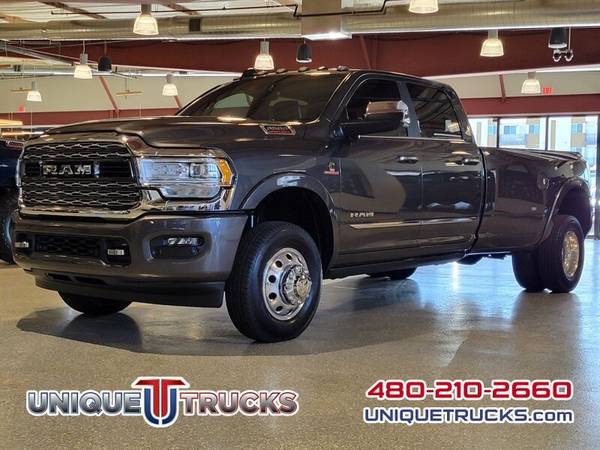 Photo 2020 DODGE RAM 3500 LIMITED DUALLY CREW 4X4  UNIQUE TRUCKS - $95,995 (DELIVERED RIGHT TO YOU NO OBLIGATION)
